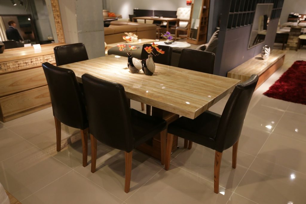 Best dining room tables for families