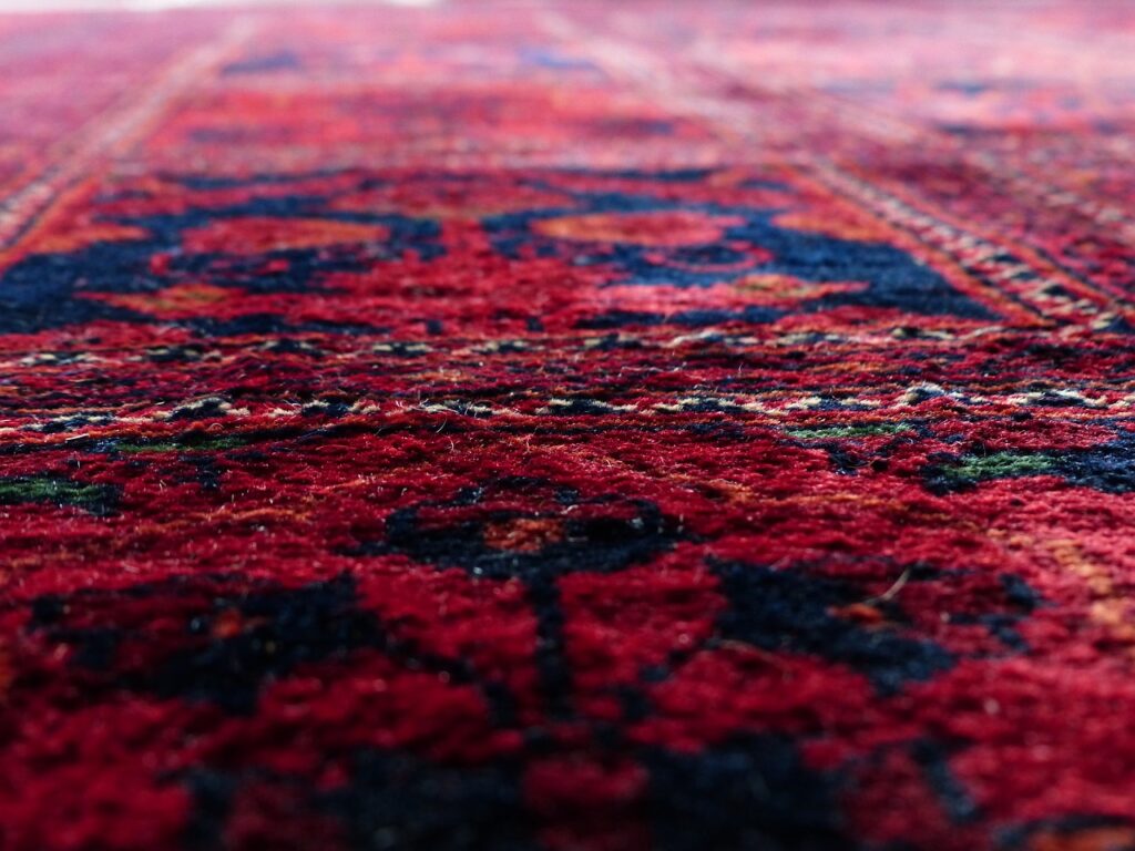 carpet, red, tying-100094.jpg